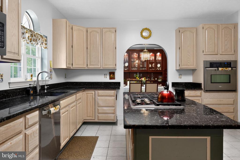 15350 CHRISTY LANE