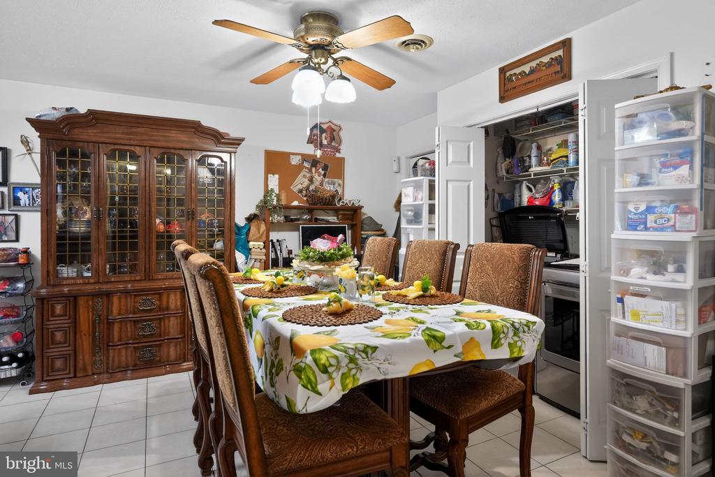 15350 CHRISTY LANE