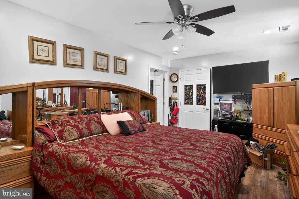 15350 CHRISTY LANE