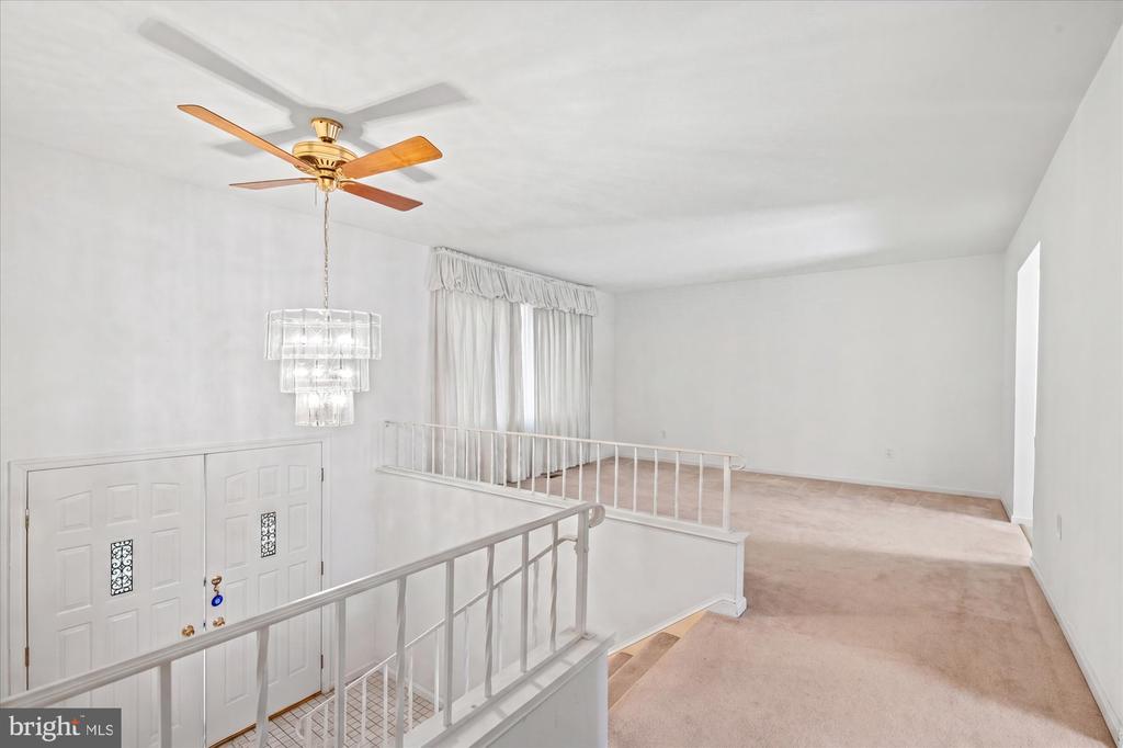 8620 NORMAN DRIVE