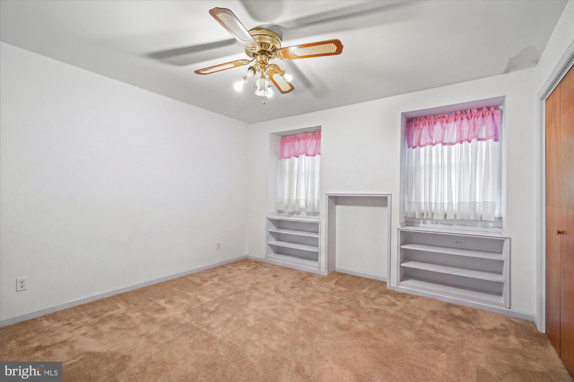 8620 NORMAN DRIVE