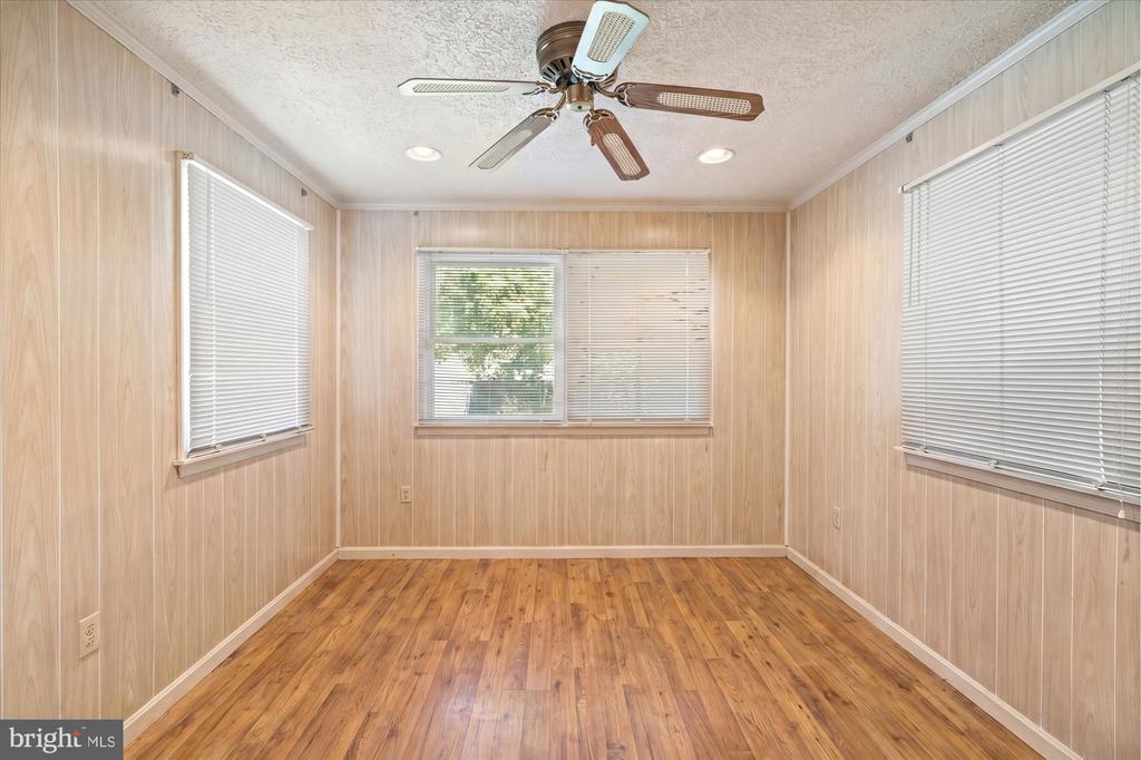 8620 NORMAN DRIVE