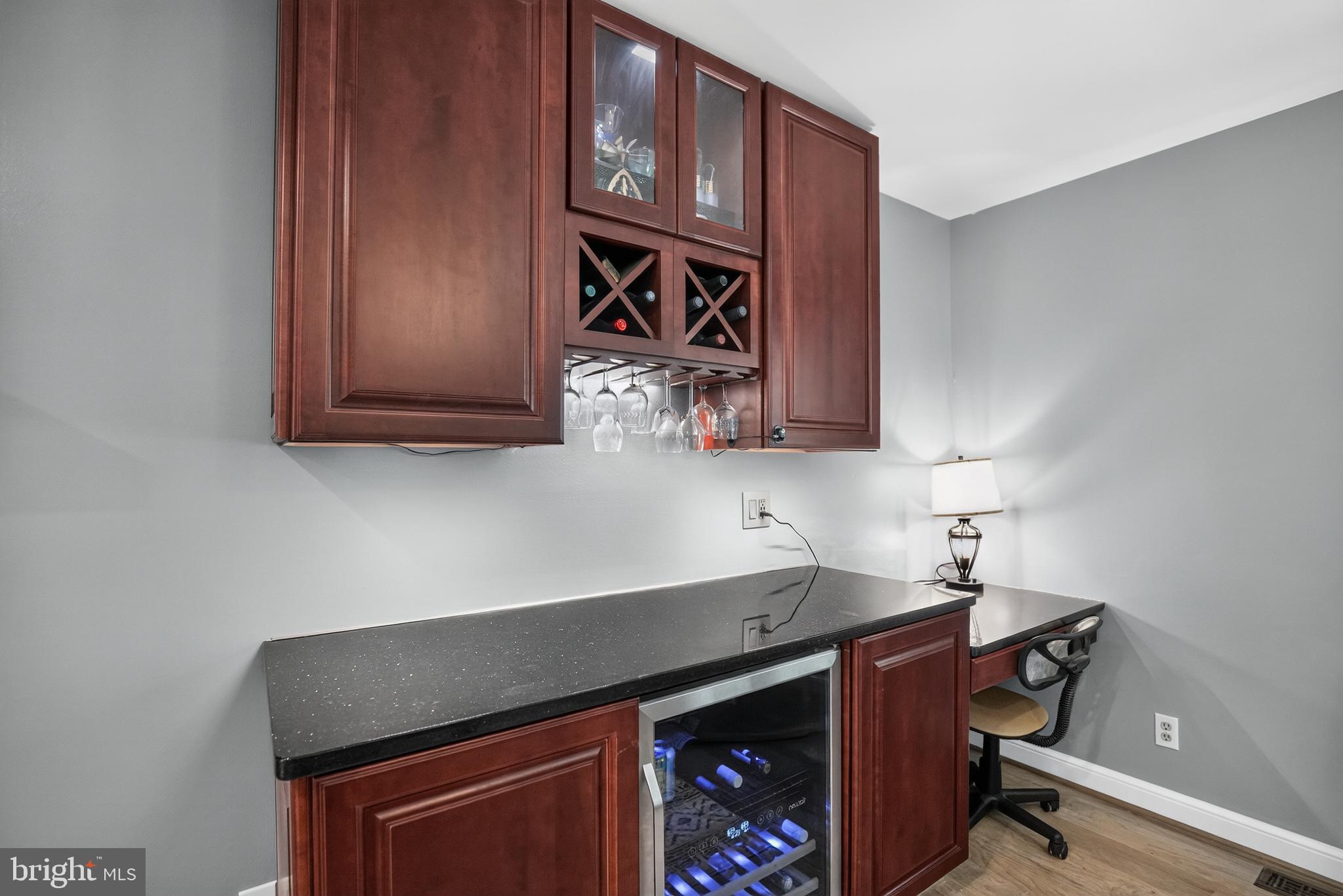 9487 CANARY DRIVE