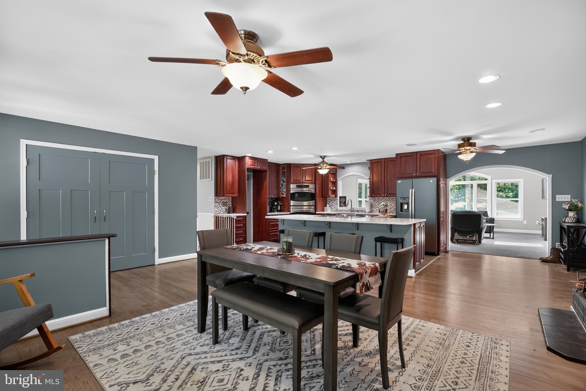 9487 CANARY DRIVE
