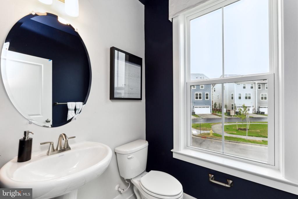 9738 GAELIC PLACE