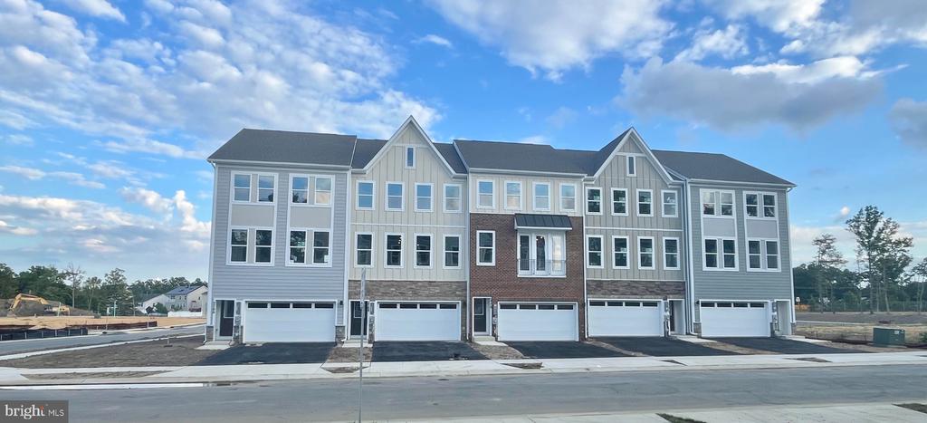 2772 BEAR CLAW PLACE