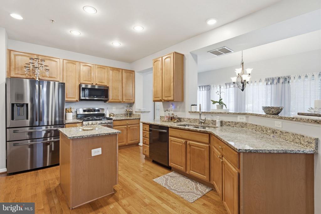 9267 SENNA COURT