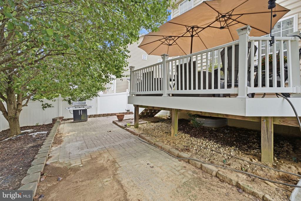 9267 SENNA COURT
