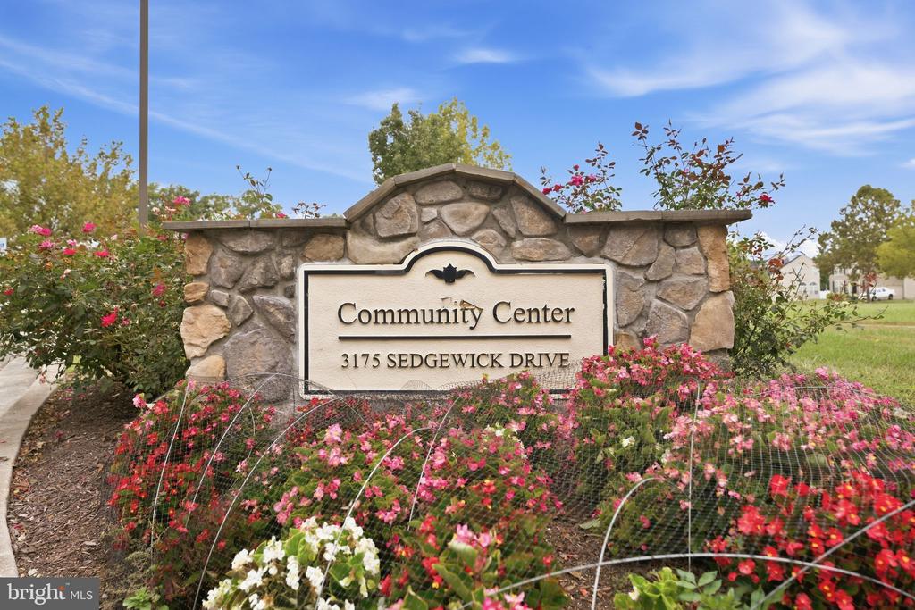9267 SENNA COURT