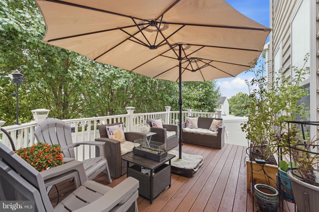 9267 SENNA COURT