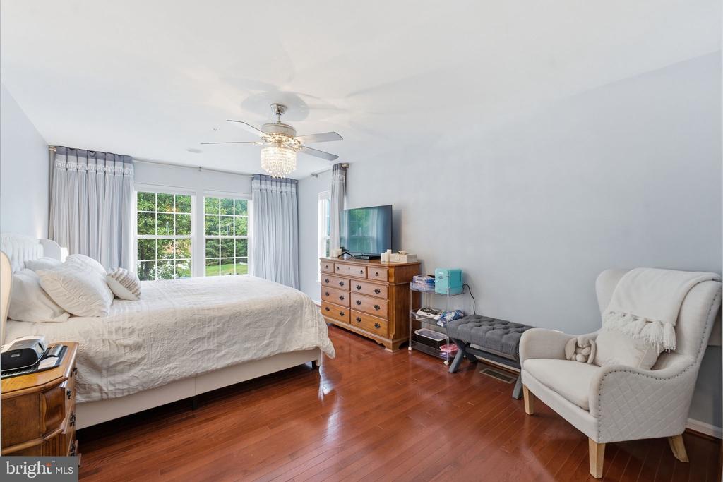 9267 SENNA COURT