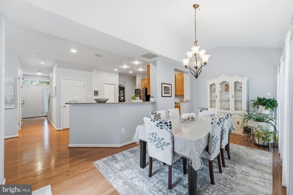 9267 SENNA COURT