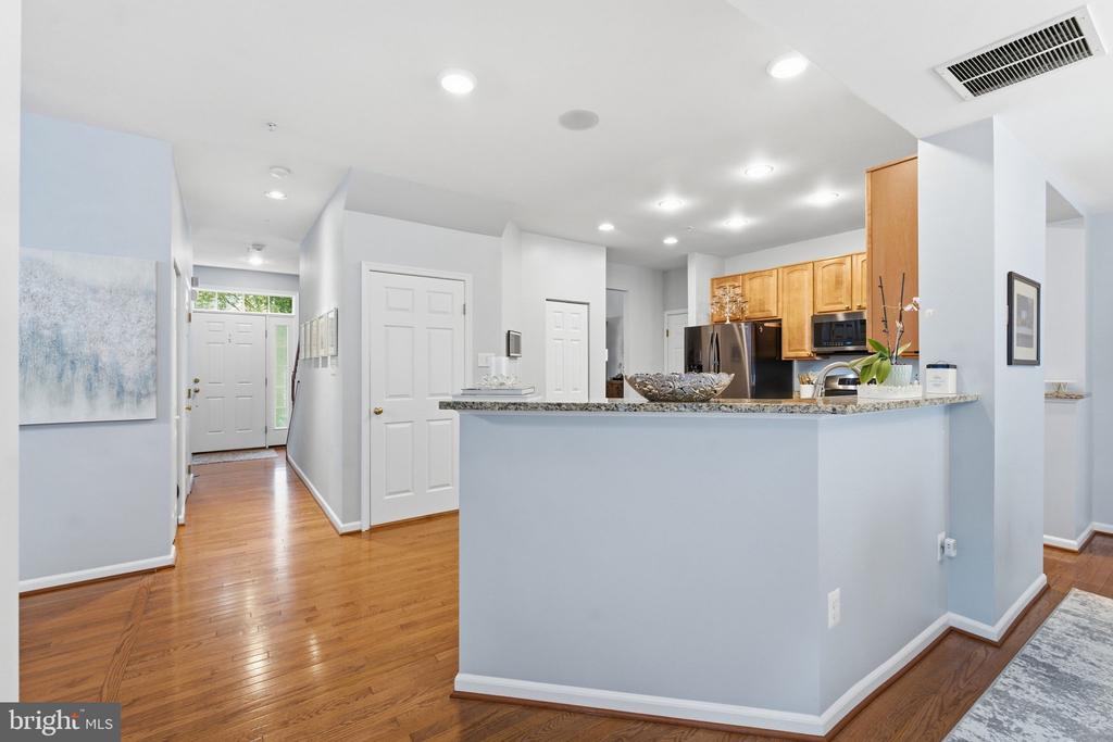 9267 SENNA COURT
