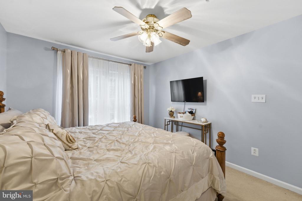 9267 SENNA COURT