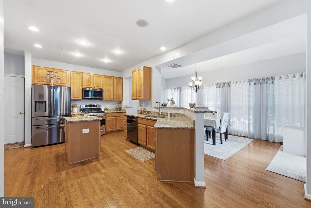 9267 SENNA COURT