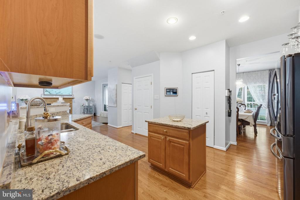 9267 SENNA COURT