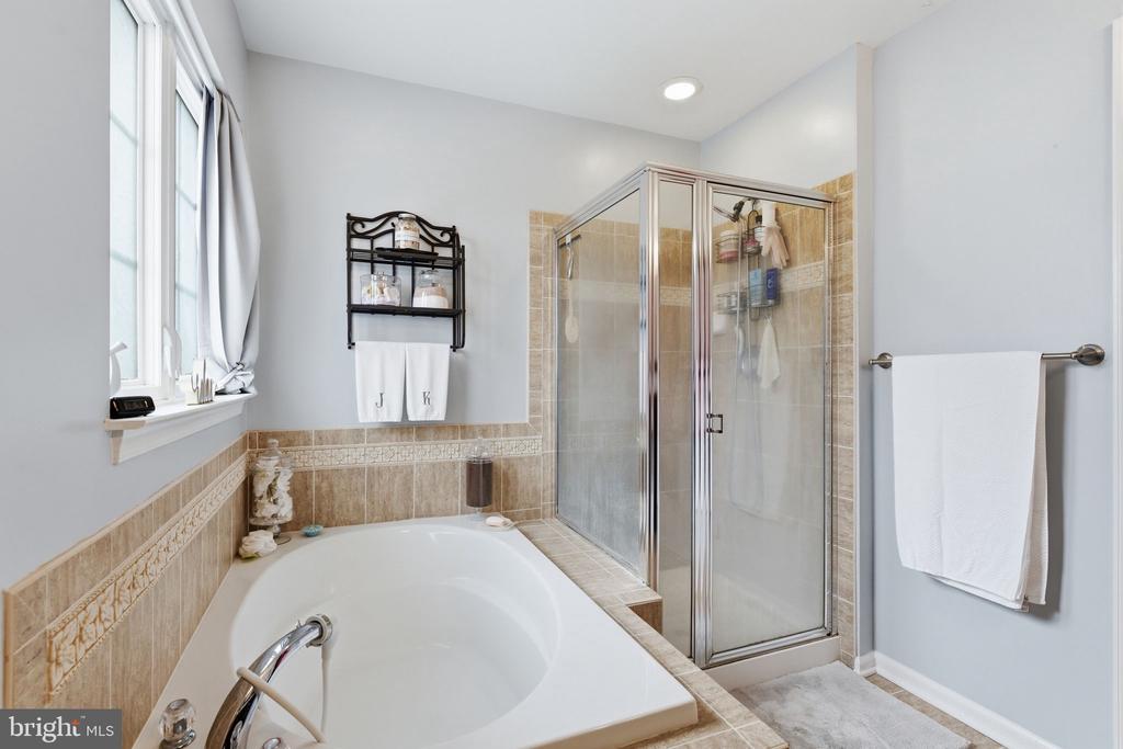 9267 SENNA COURT