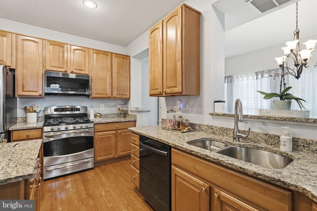 9267 SENNA COURT