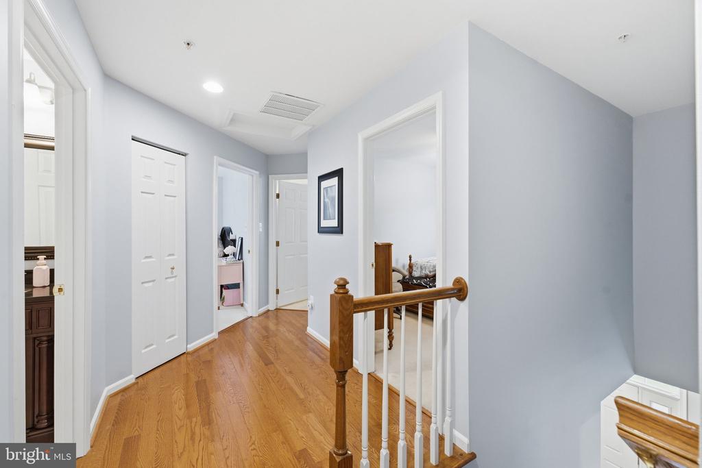 9267 SENNA COURT