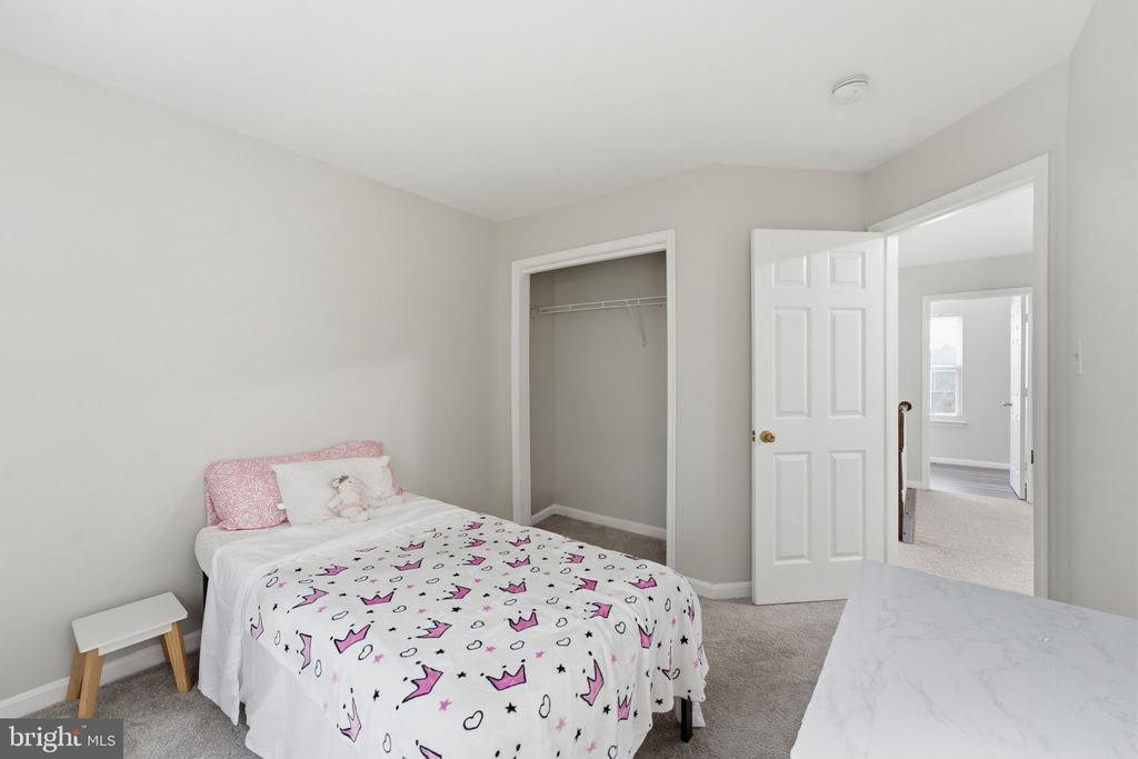 2500 DOWITCHER COURT