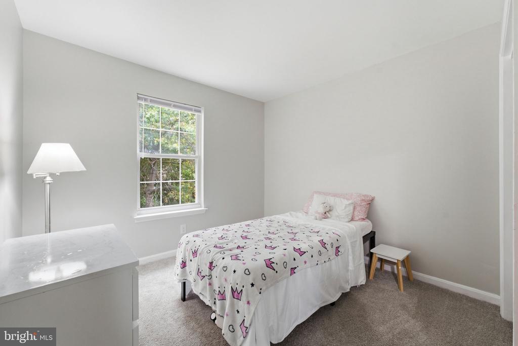 2500 DOWITCHER COURT