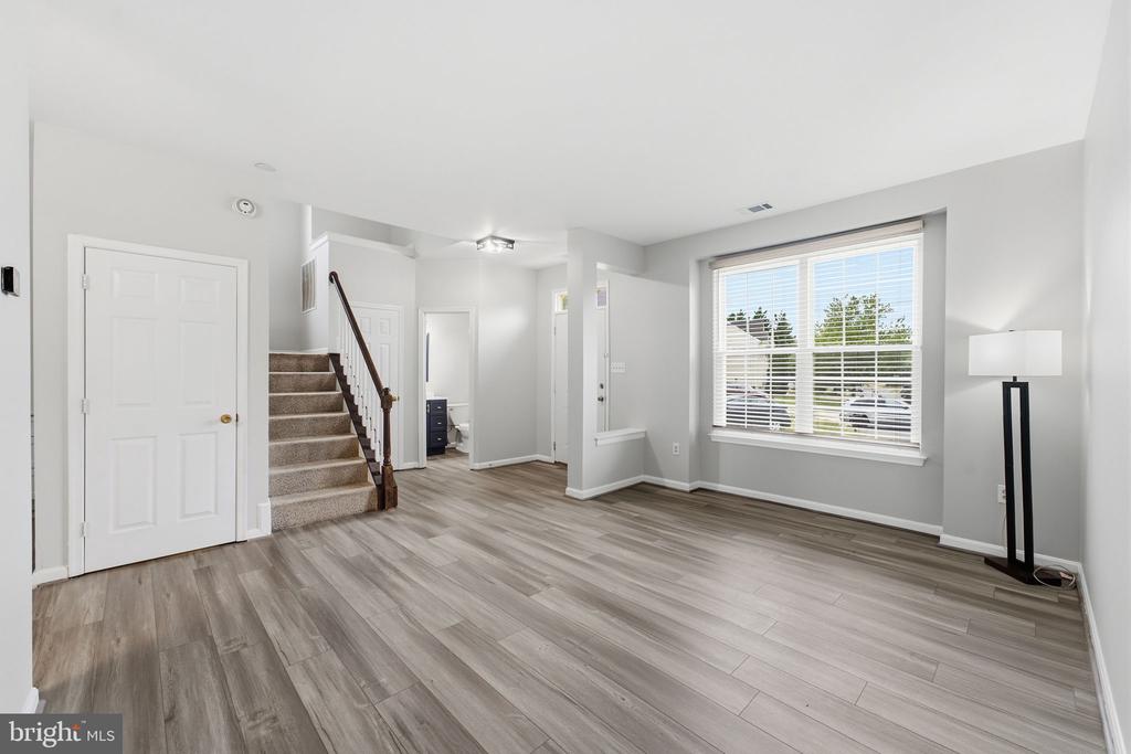 2500 DOWITCHER COURT