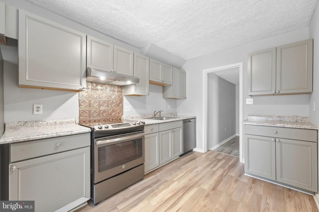 4523 RATCLIFF PLACE Unit: 38-K