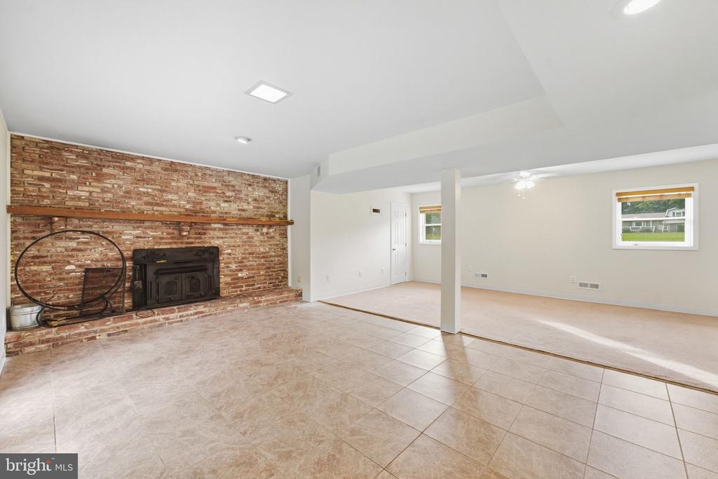 11567 DEER LANE
