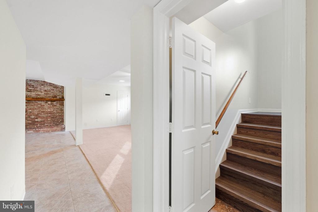 11567 DEER LANE