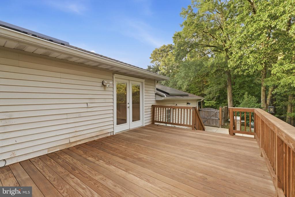 11567 DEER LANE