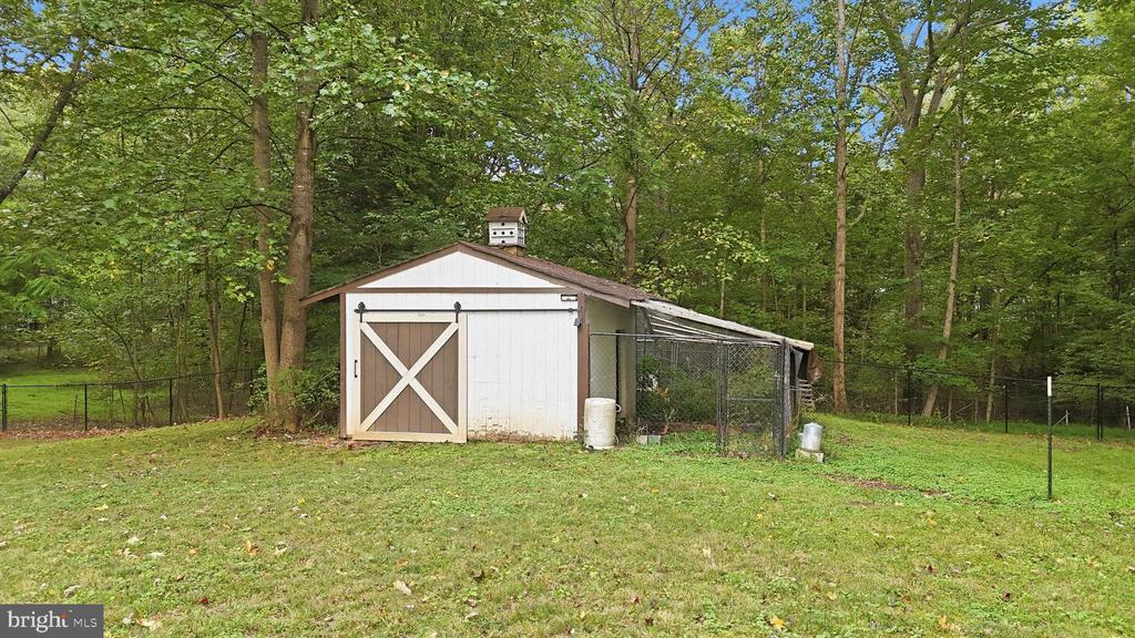 11567 DEER LANE