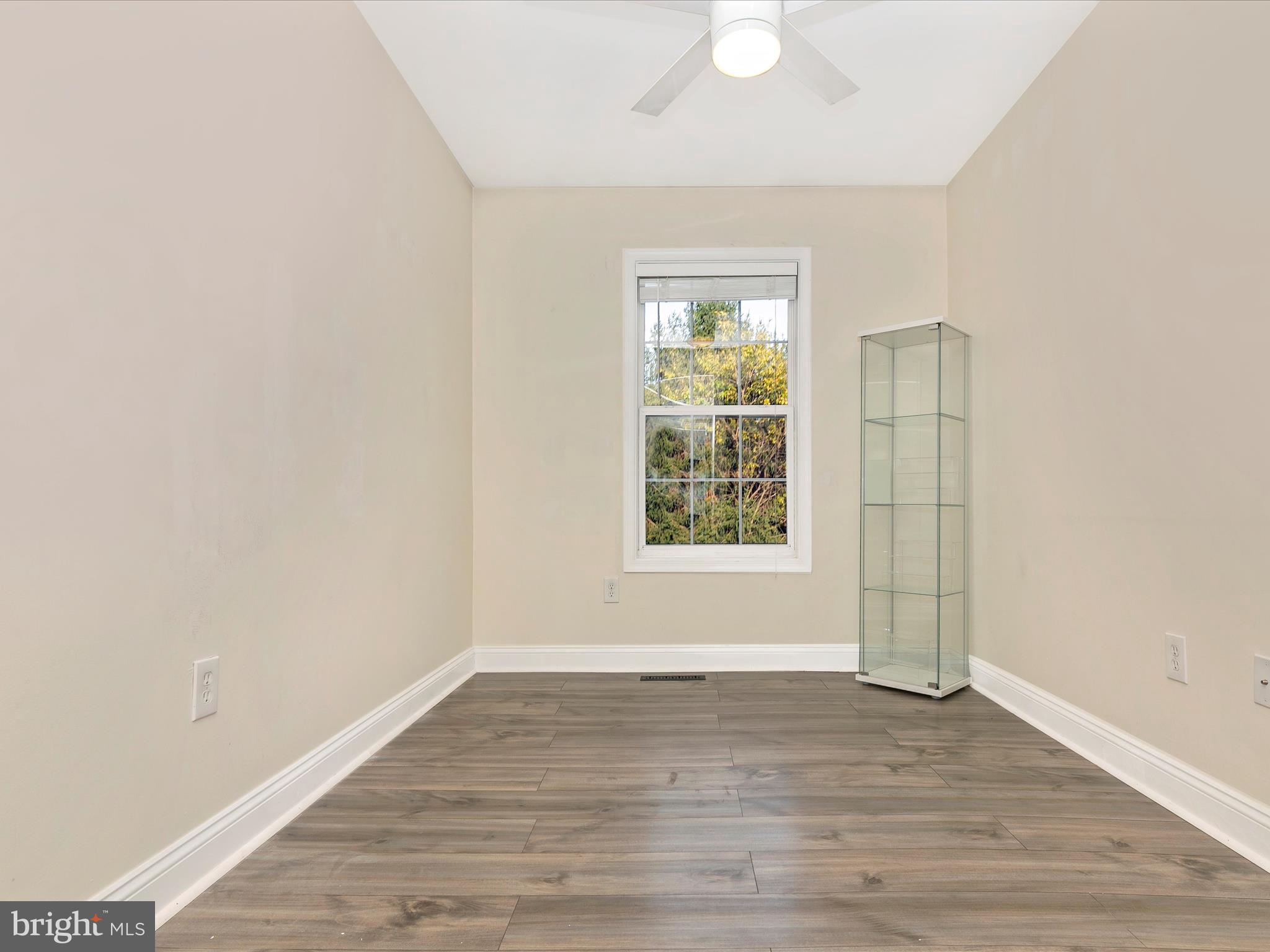 540 Wellington COURT