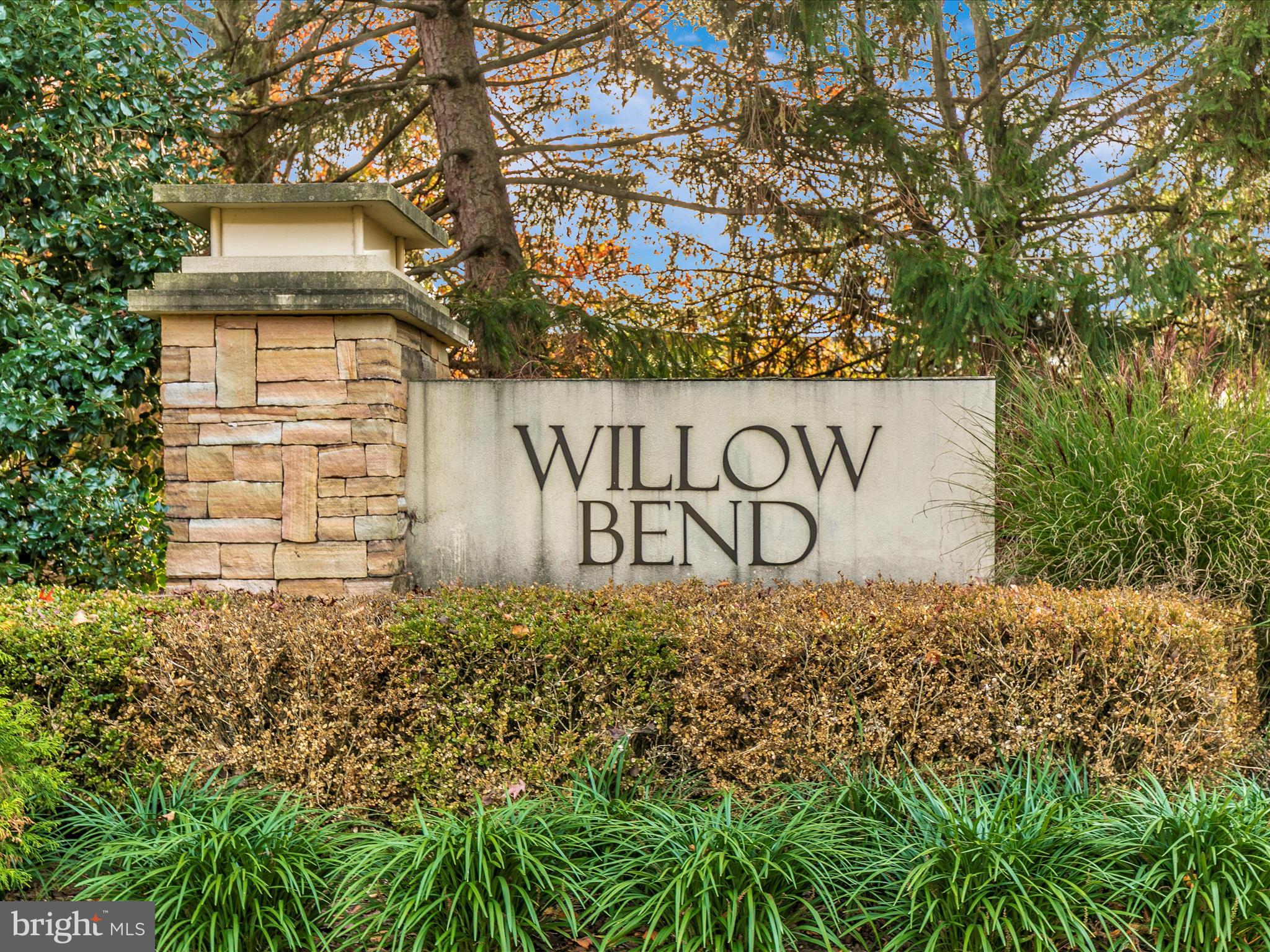 540 Wellington COURT