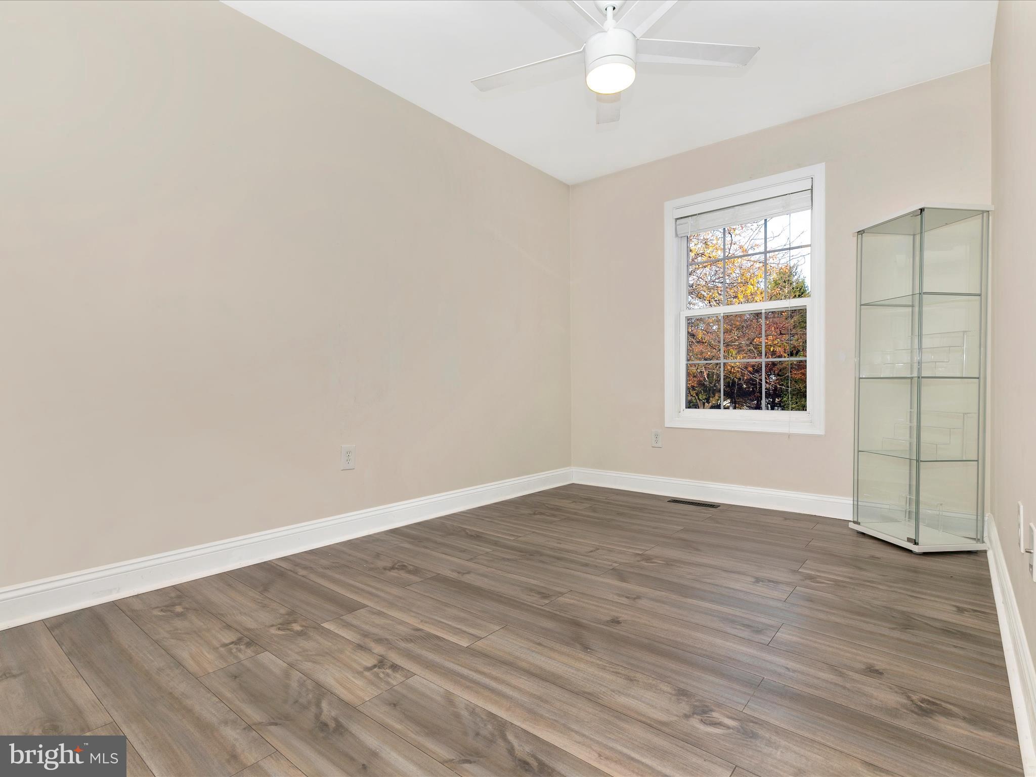 540 Wellington COURT