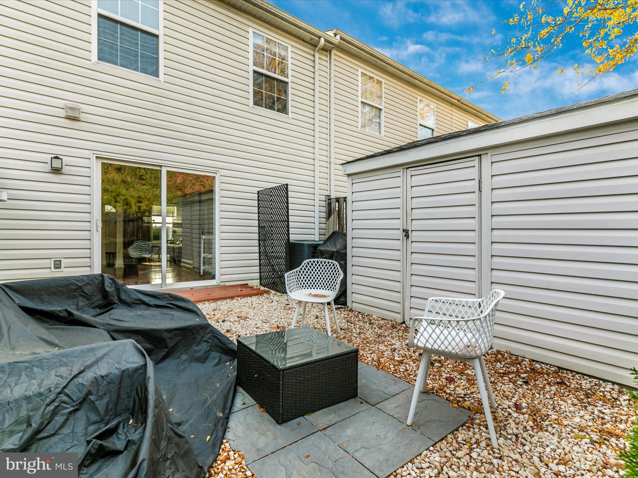 540 Wellington COURT