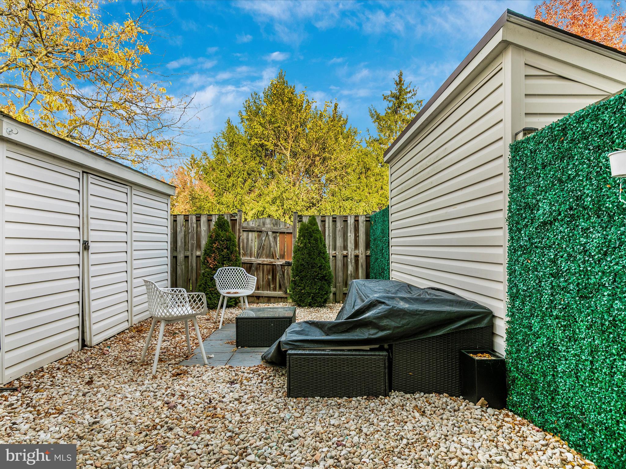540 Wellington COURT