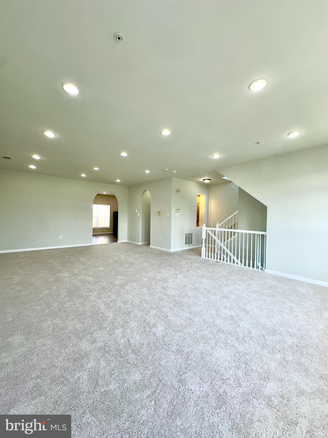1790-B Poolside Way #22-B