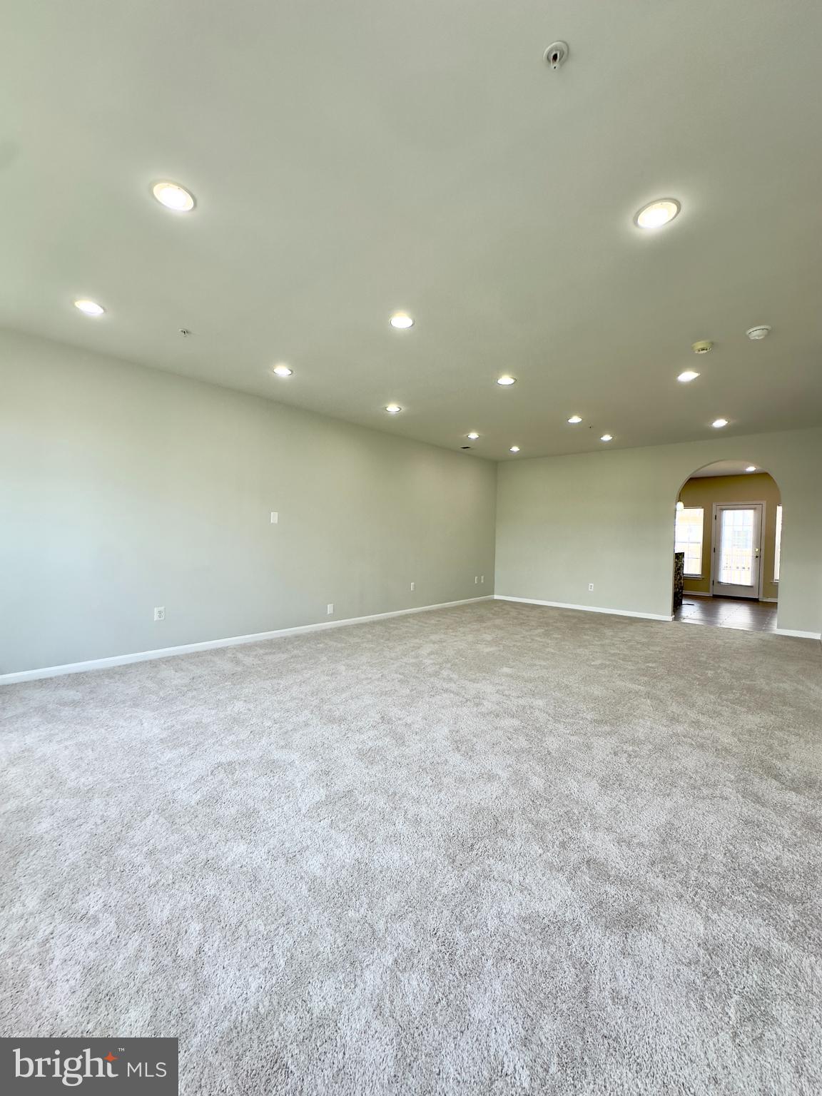 1790-B Poolside Way #22-B