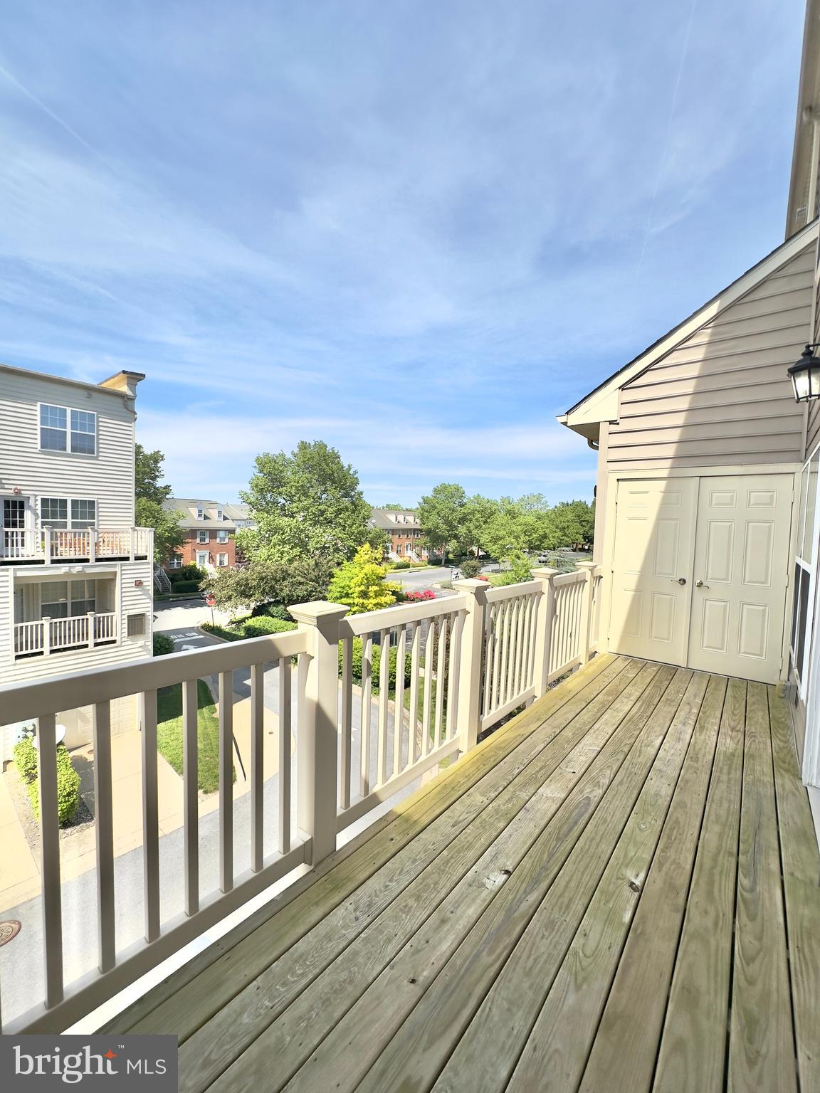 1790-B Poolside Way #22-B