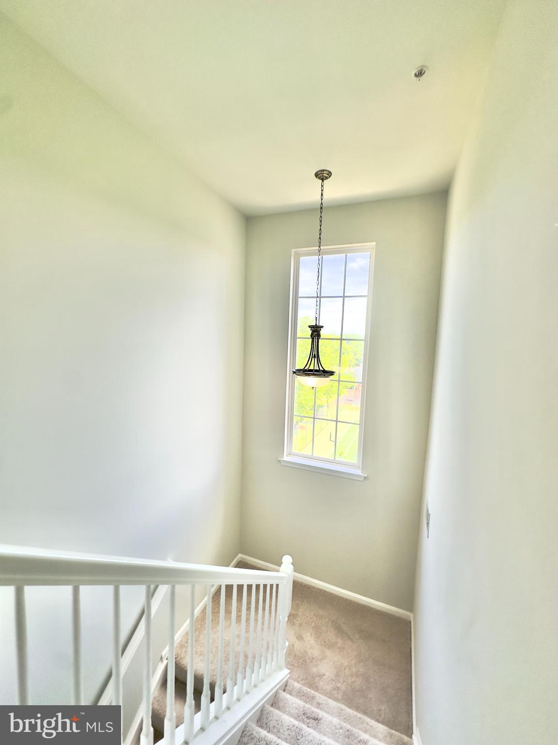 1790-B Poolside Way #22-B