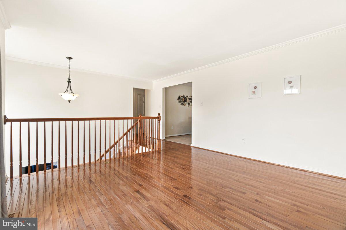 1726 Canal Run Dr