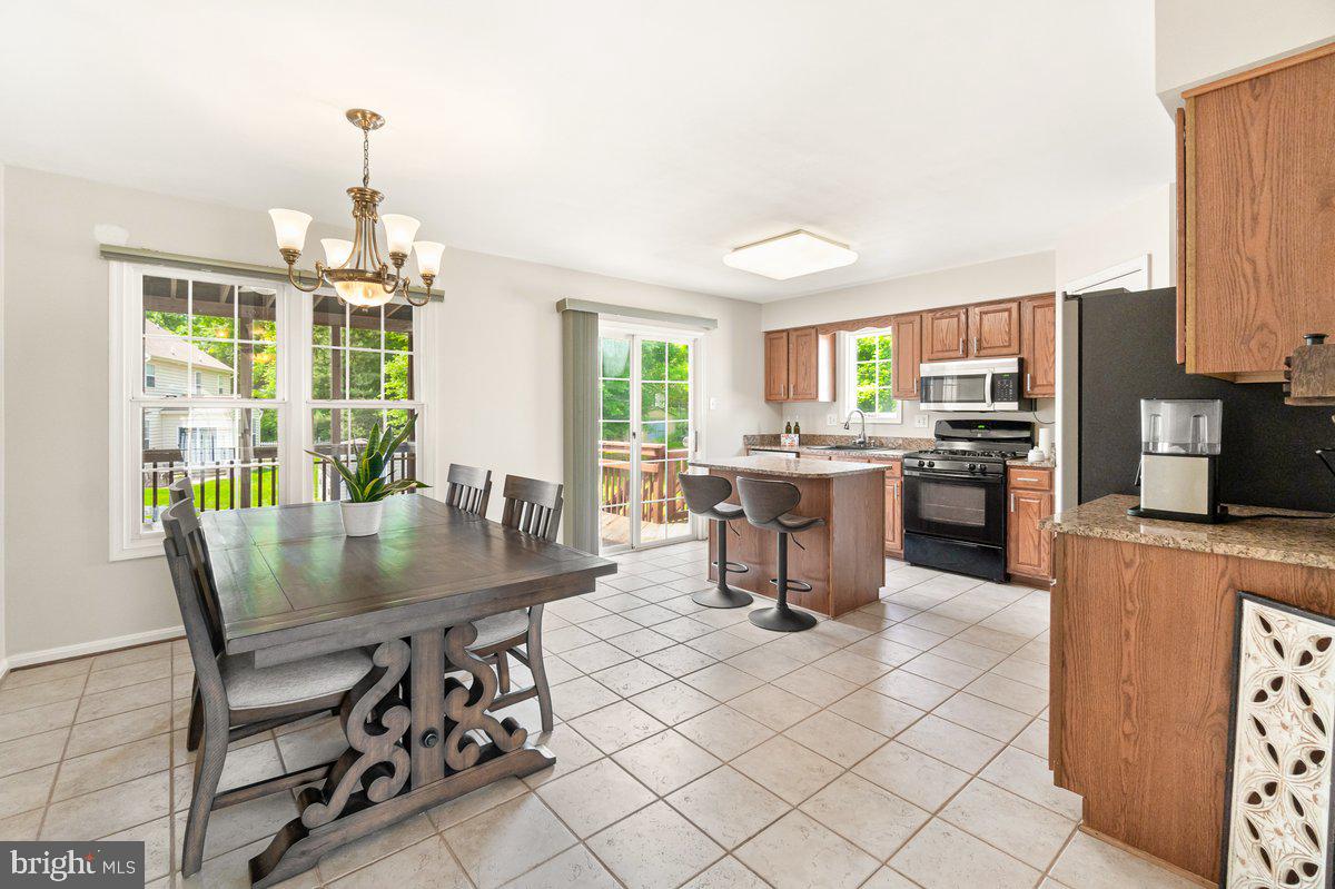 1726 Canal Run Dr