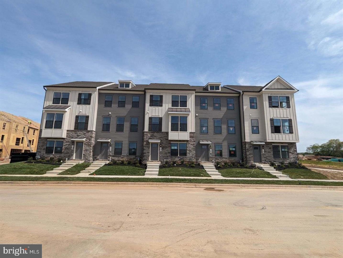 360 TILLER ST