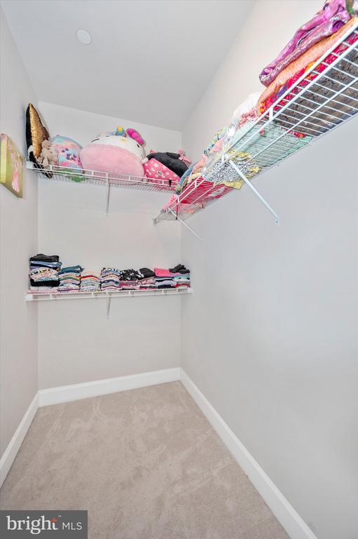 6233 STONECAT CT