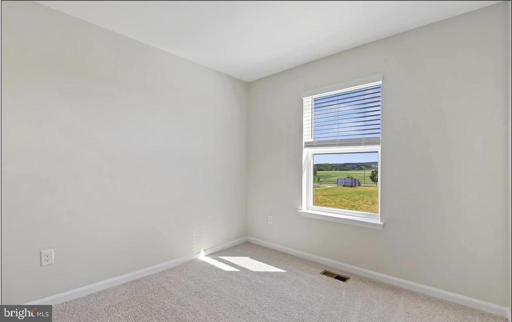 274 ENSEMBLE WAY