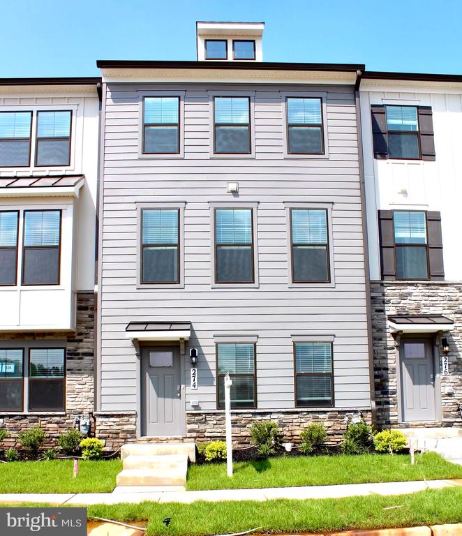 274 ENSEMBLE WAY