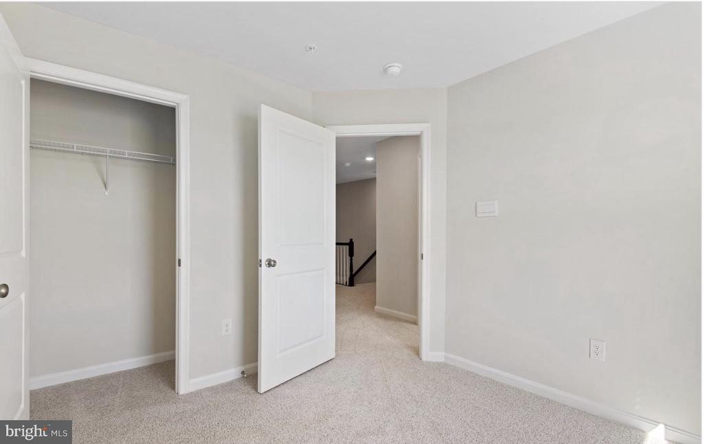 274 ENSEMBLE WAY
