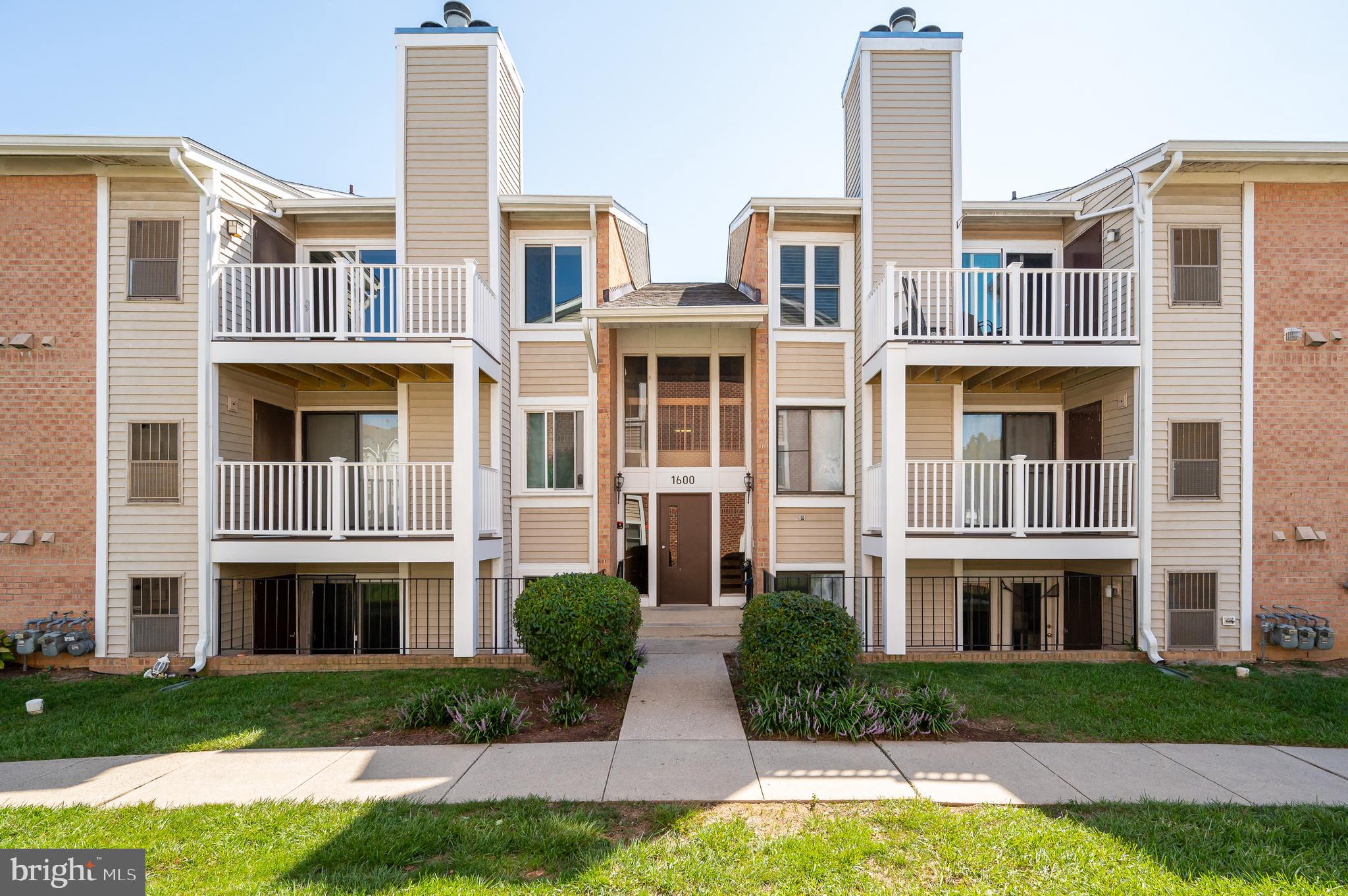 1600 BERRY ROSE CT #1 3A
