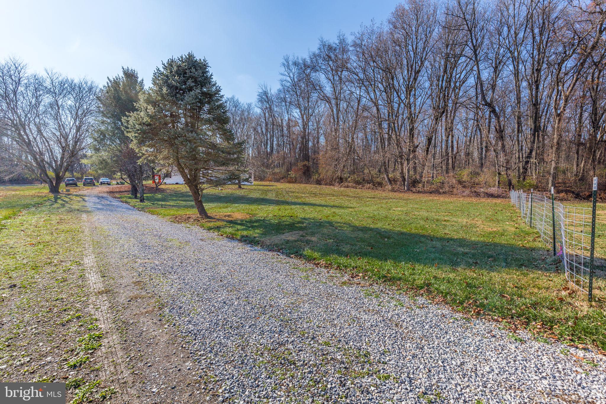 6205 Manor Woods Rd