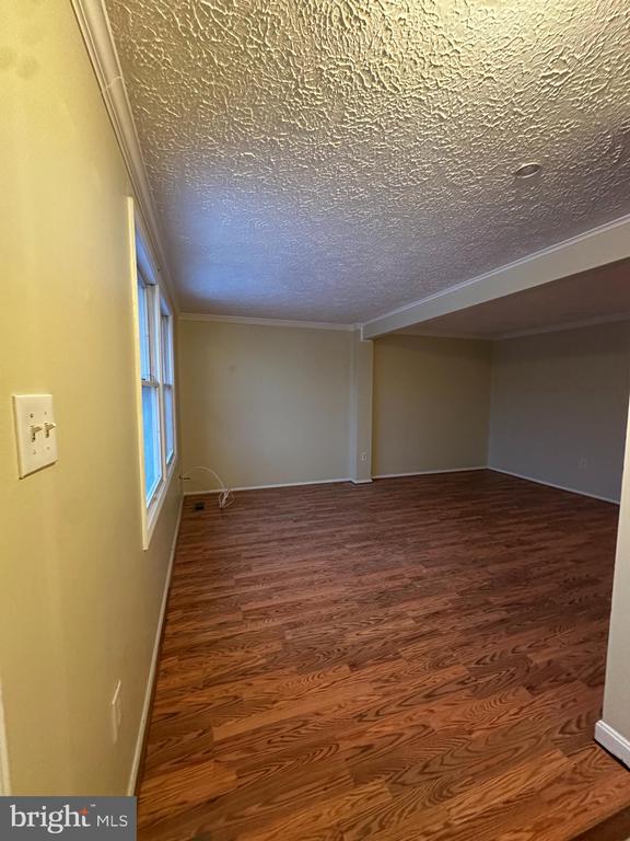 6908 DOUBLEBRAND CT